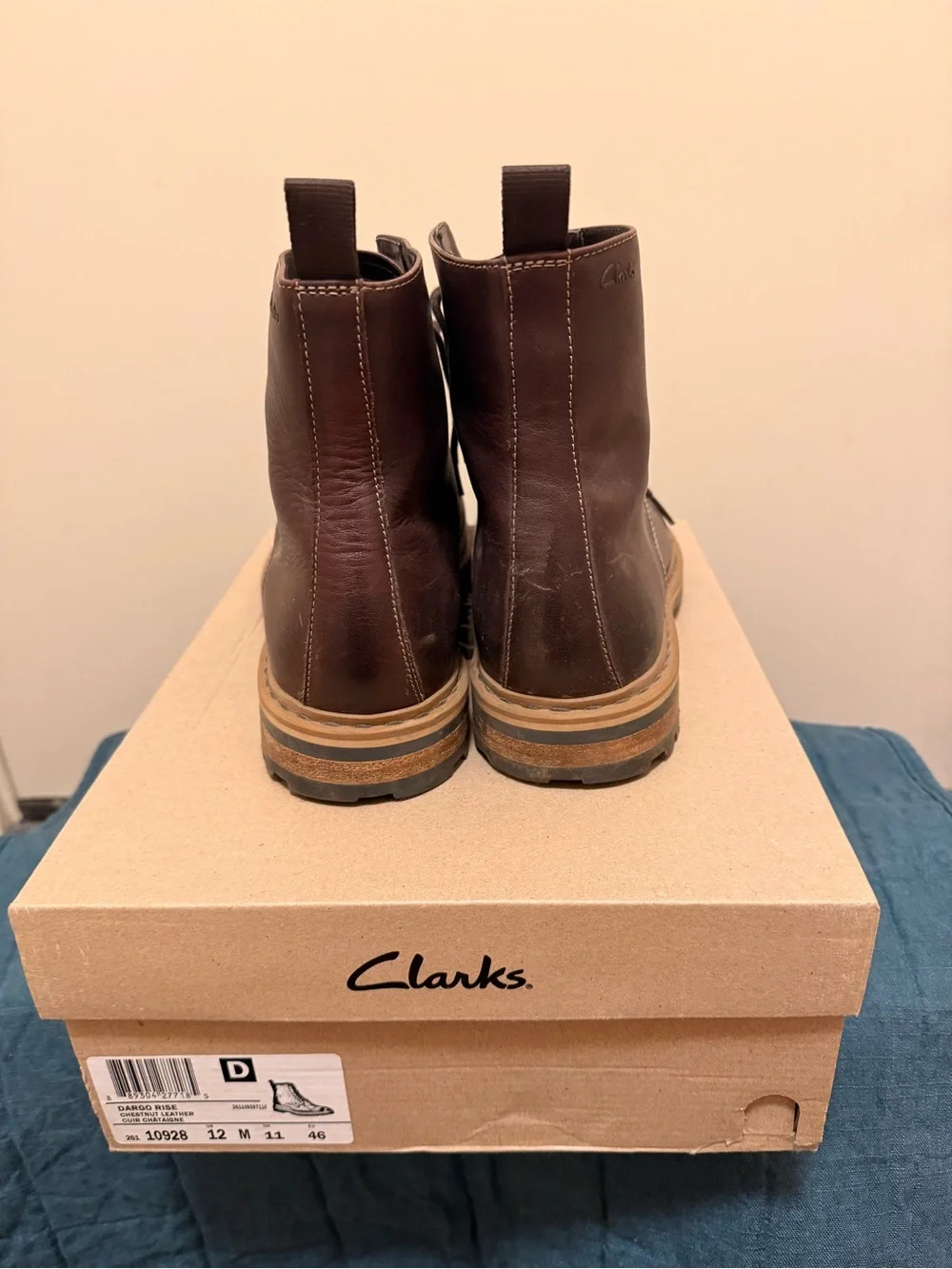 Clarks Men's Dark Brown Leather Chukka Lace-Up Boots